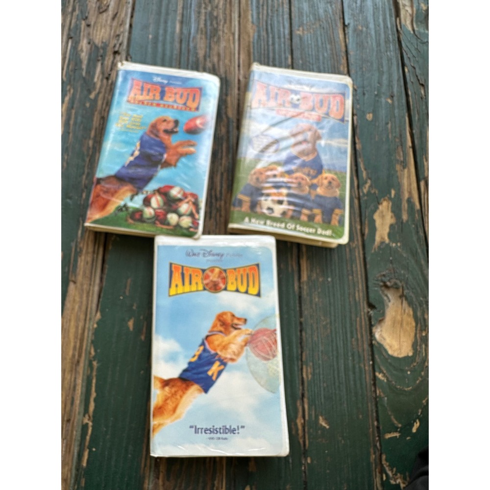 Air Bud VHS Lot of 3 Walt Disney Golden Receiver World Pup Clamshell Movies